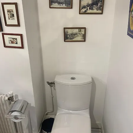 Apartment De 47m Avec Petit Balcon Et Vue Degagee *